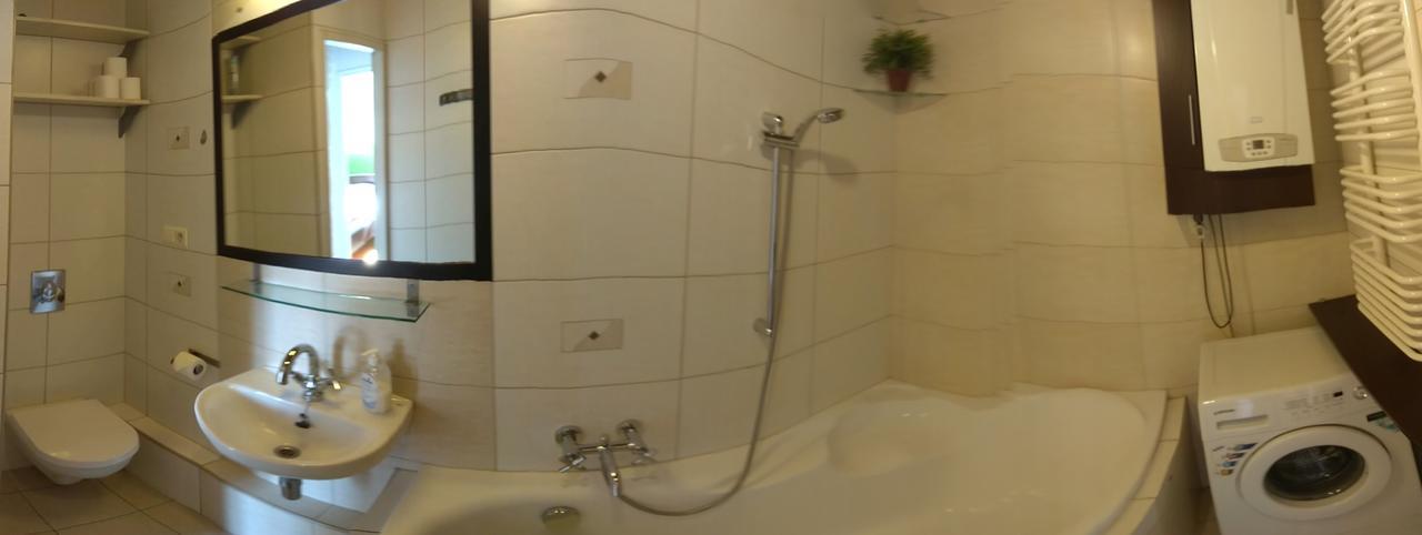 Apartament Arkada Apartment เชชูฟ ภายนอก รูปภาพ